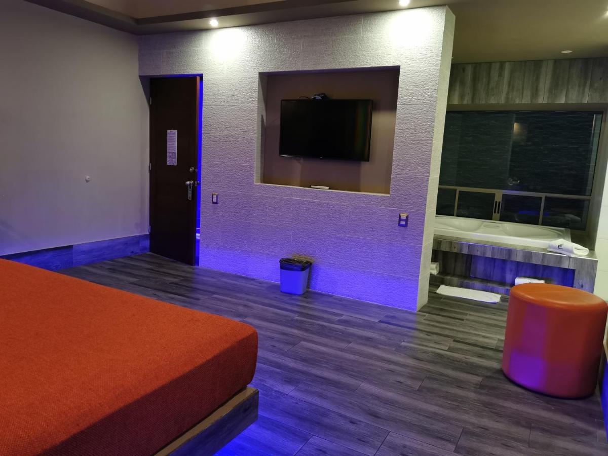 Hotel Plaza Arteaga Monterrey Buitenkant foto