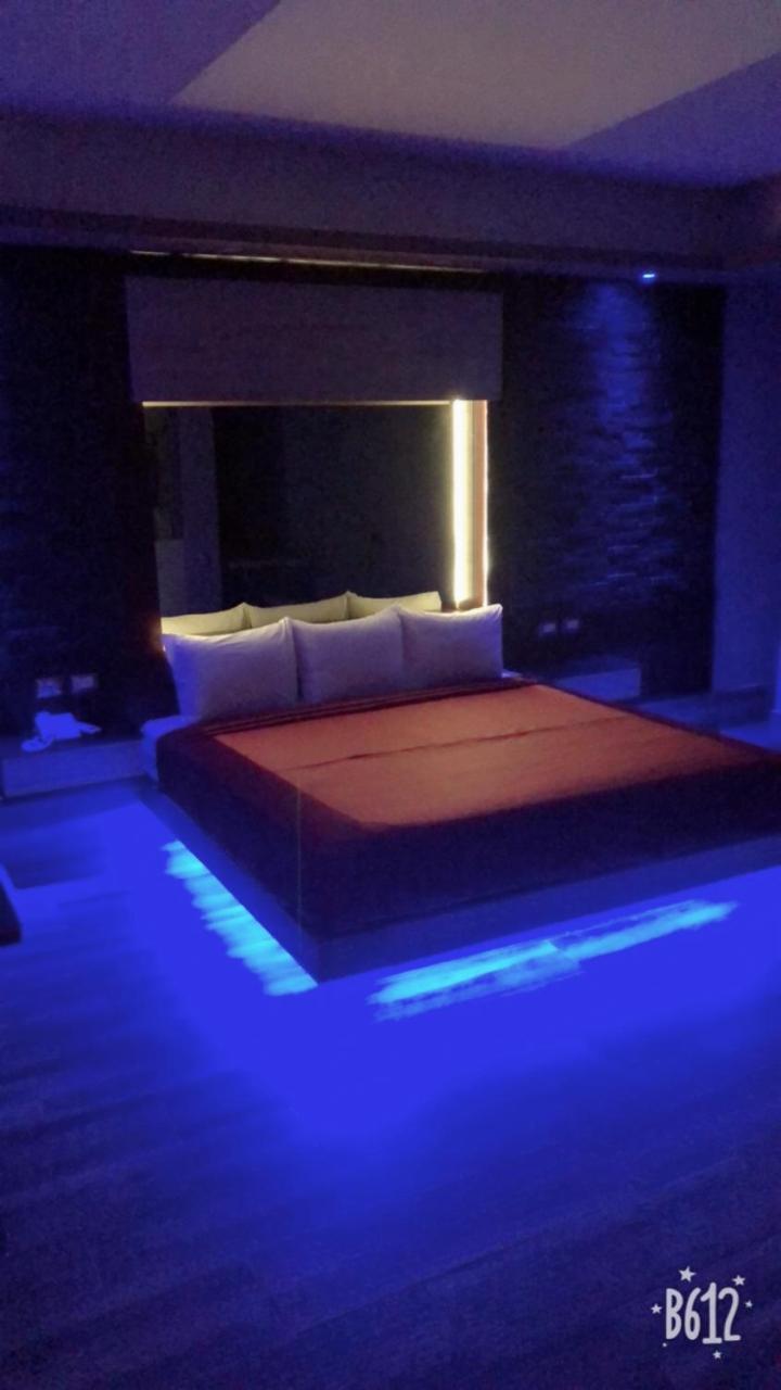 Hotel Plaza Arteaga Monterrey Buitenkant foto