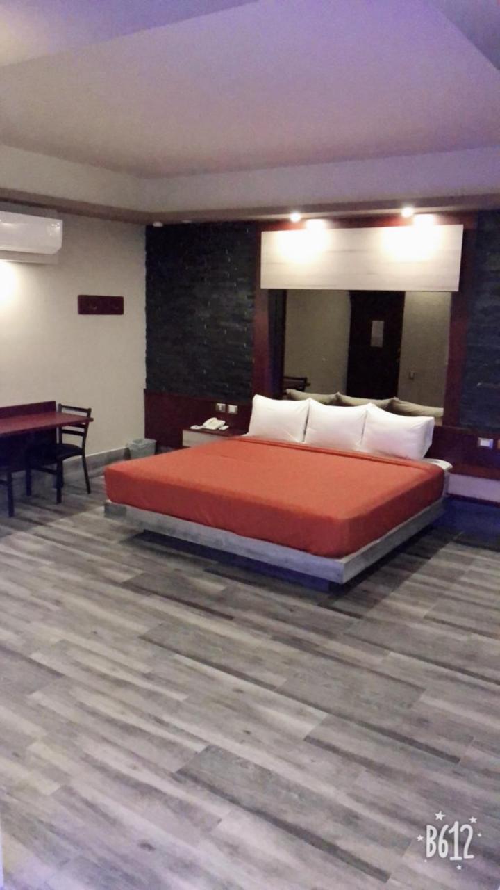 Hotel Plaza Arteaga Monterrey Buitenkant foto